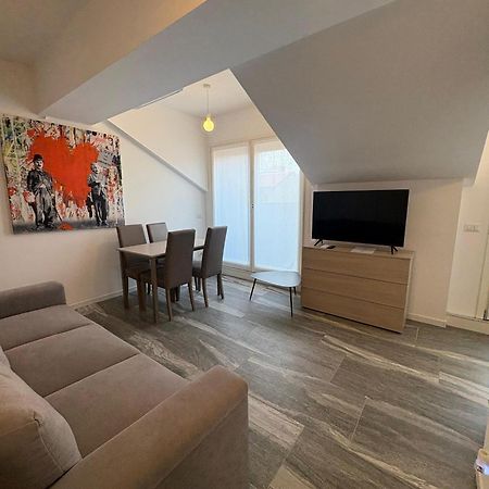 Essential Apartment セスト・サン・ジョヴァンニ エクステリア 写真