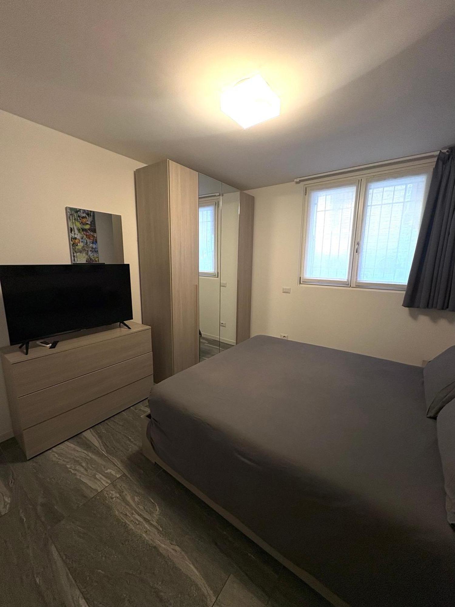 Essential Apartment セスト・サン・ジョヴァンニ エクステリア 写真