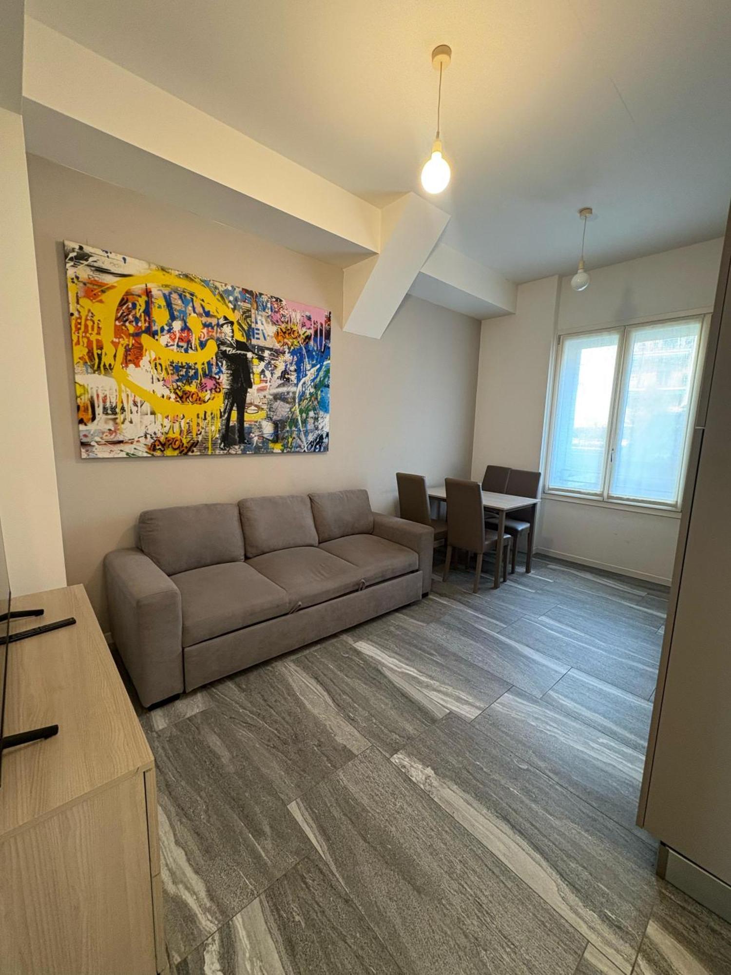 Essential Apartment セスト・サン・ジョヴァンニ エクステリア 写真