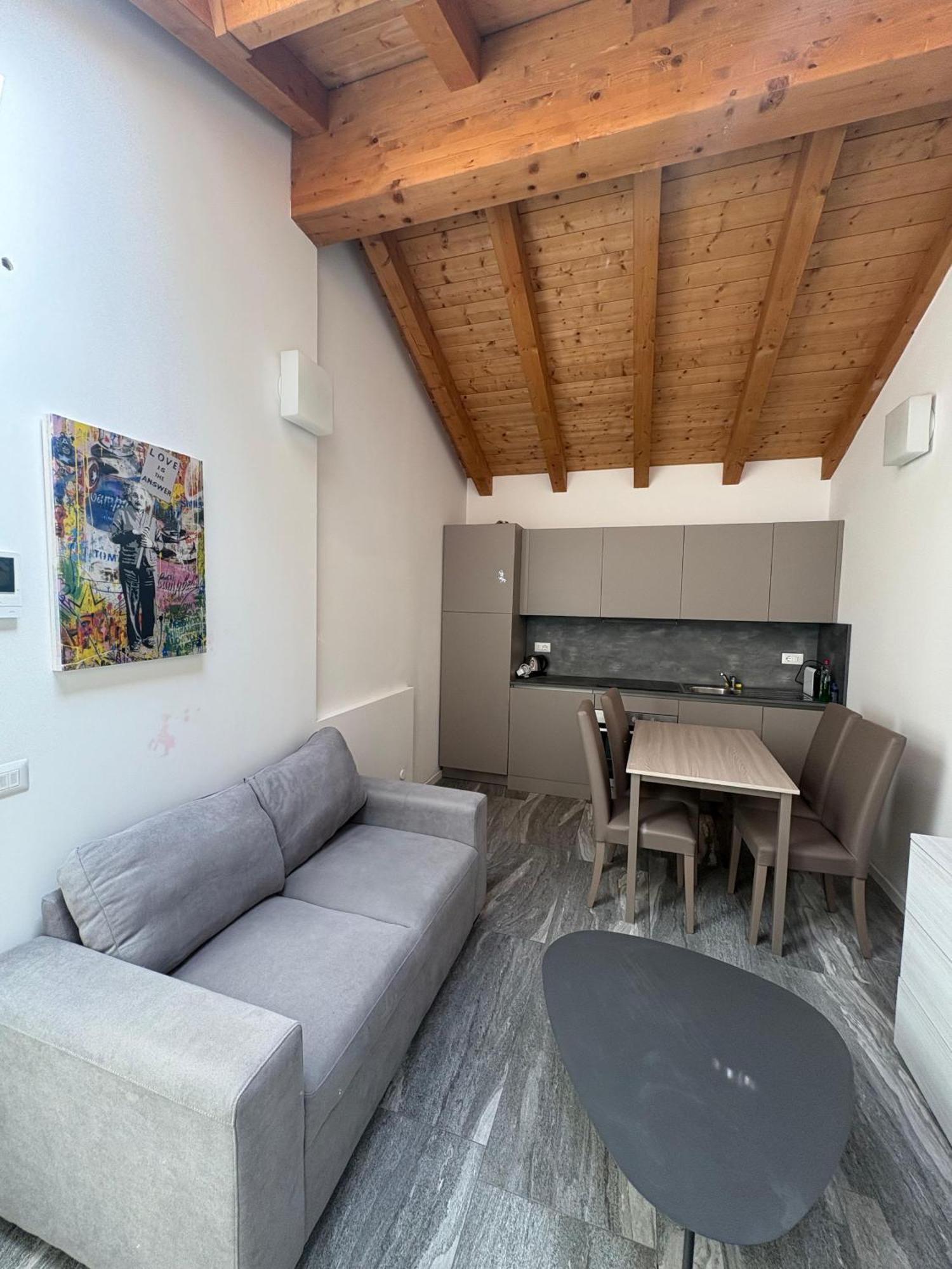 Essential Apartment セスト・サン・ジョヴァンニ エクステリア 写真