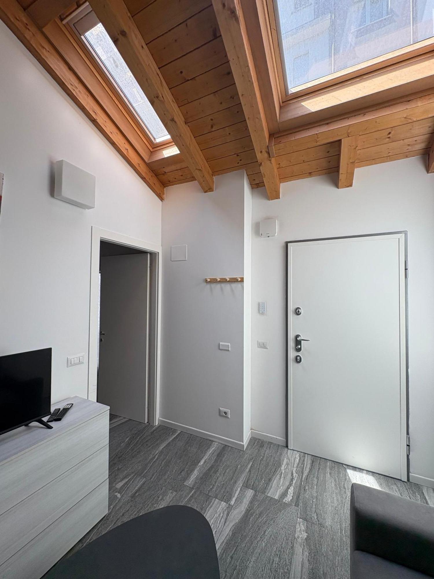 Essential Apartment セスト・サン・ジョヴァンニ エクステリア 写真